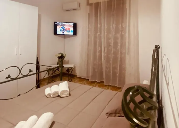 Apartment Core Di